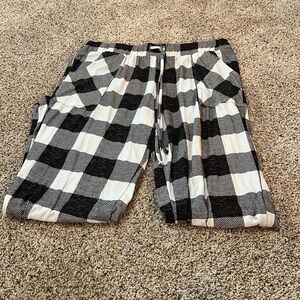 Black-and-white plaid sweatpants